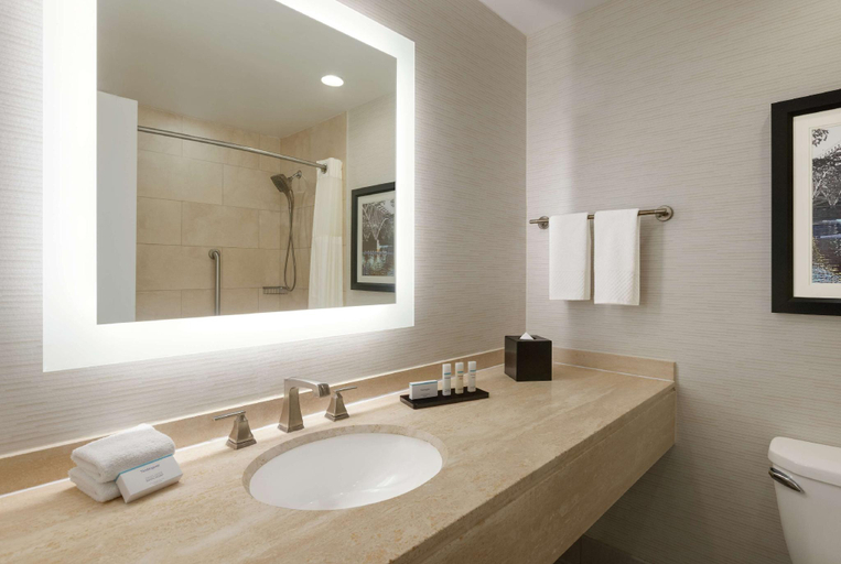 Bathroom 4