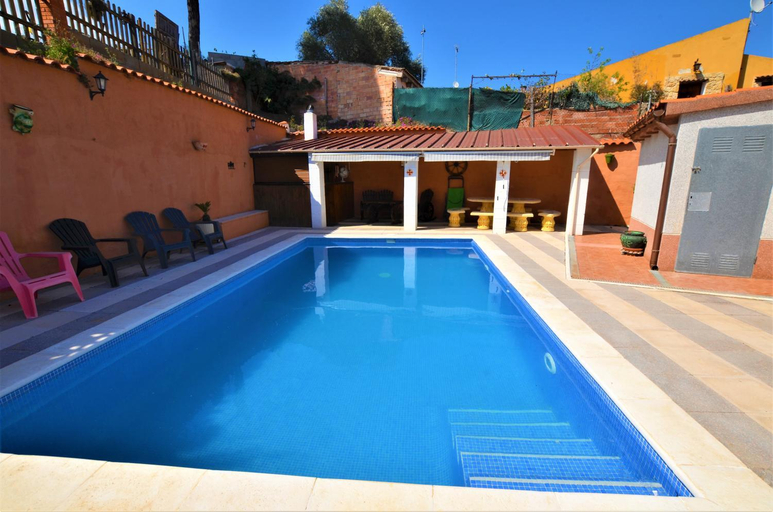 5, Villa Olombel, Girona