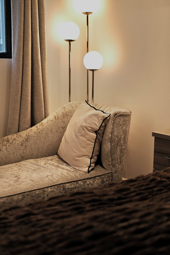 Bedroom 3, Canal Walk Studios, Southampton