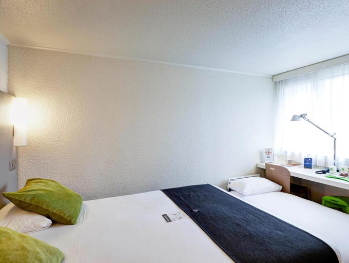 Bedroom 6