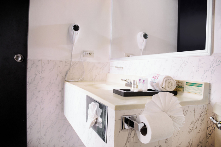 Bathroom, Mia City Villahermosa, Centro