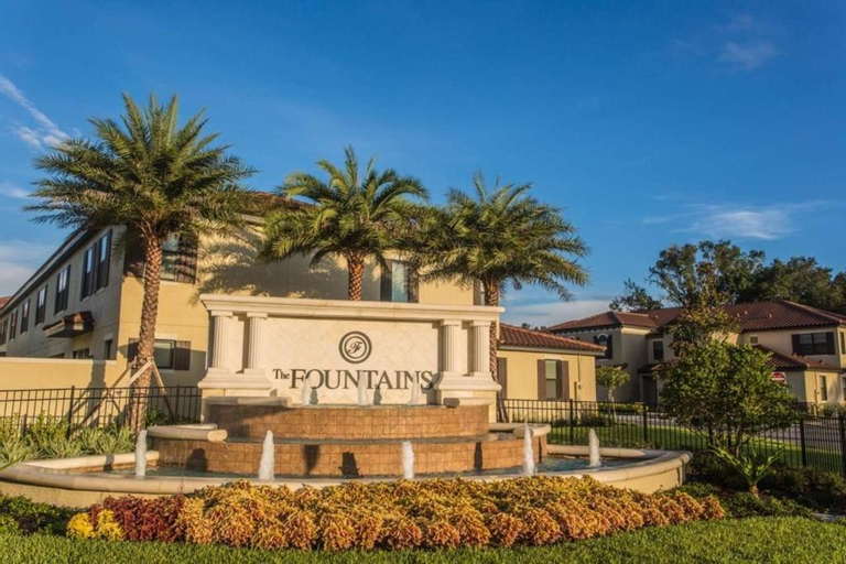 Tropical Fountains condo, Osceola