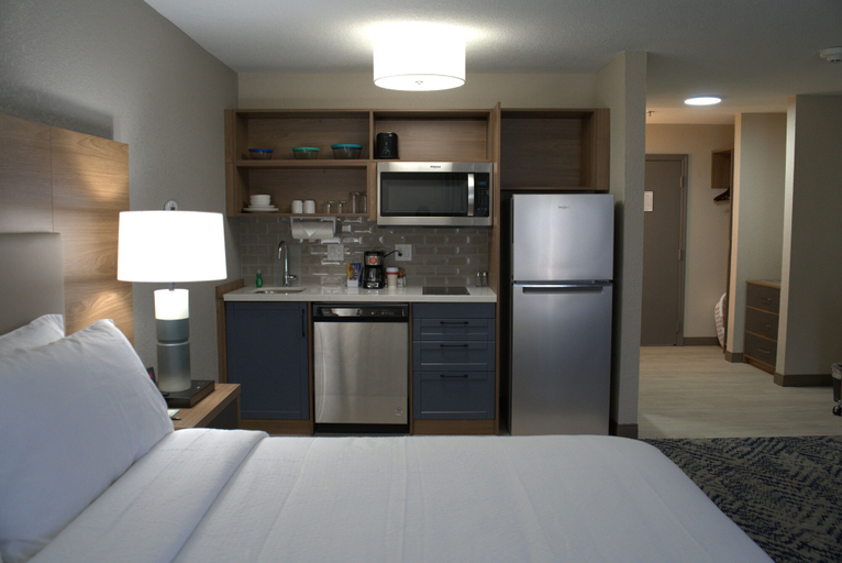 Bedroom 4, Candlewood Suites WICHITA NORTHWEST, Sedgwick