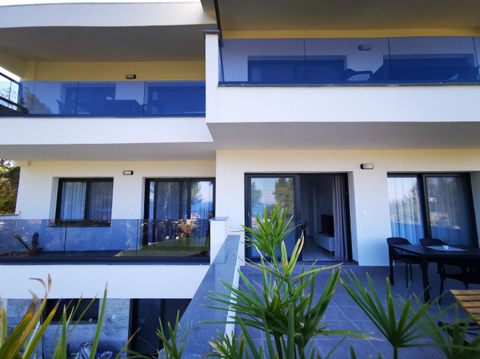 2, Pine Resort, Central Macedonia