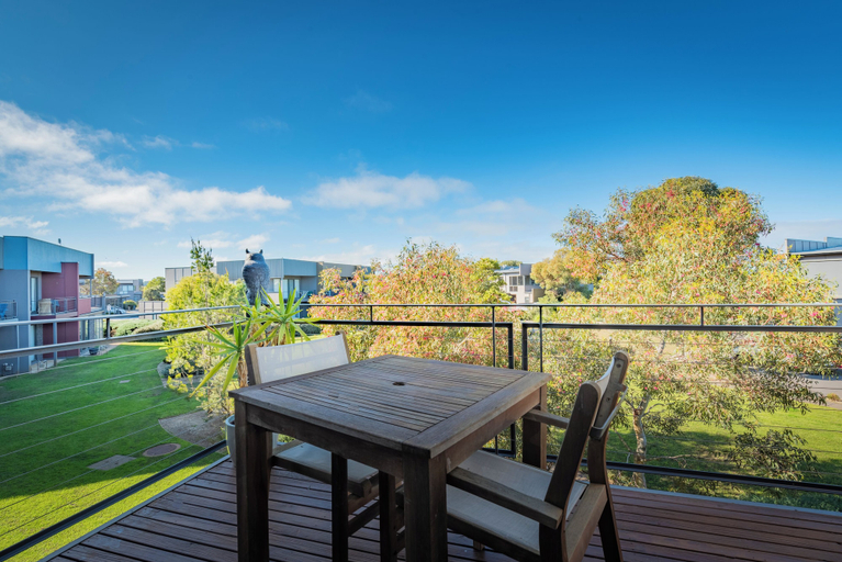 Others 4, 3 Bedroom Condo - Access to Pool Torquay, Surf Coast - East