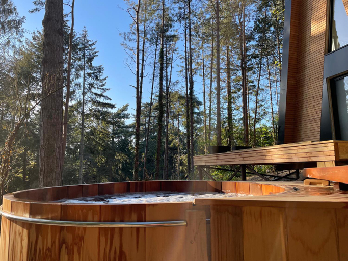 Others 5, Bains de forêt - Lodge Cosy & Spa, Pas-de-Calais