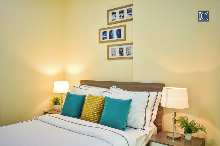 Living area 4, ELN - Cozy Budget Studio in JLT Metro, Dubai