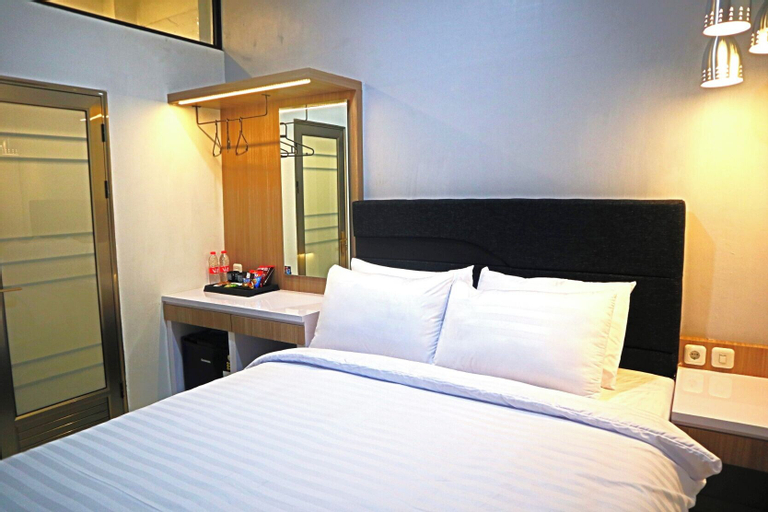 Bedroom 23