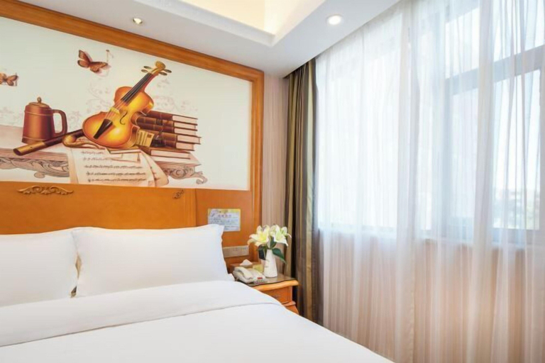 Bedroom 3, Vienna Hotel, Jiuquan