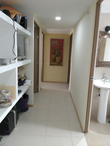 Others 4, Charming sunny bedroom overlooking beautiful Amsterdam Avenue in best Condesa area, Mexico City