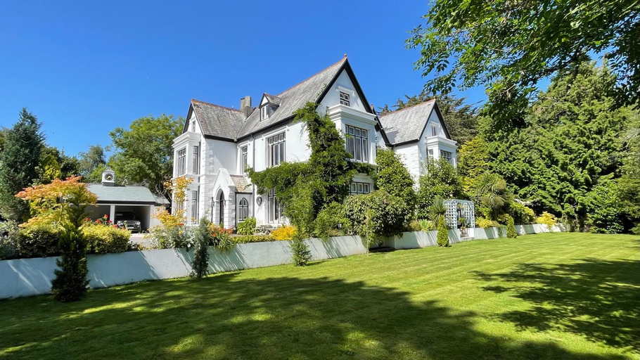 Others 5, Penarwyn House, Cornwall