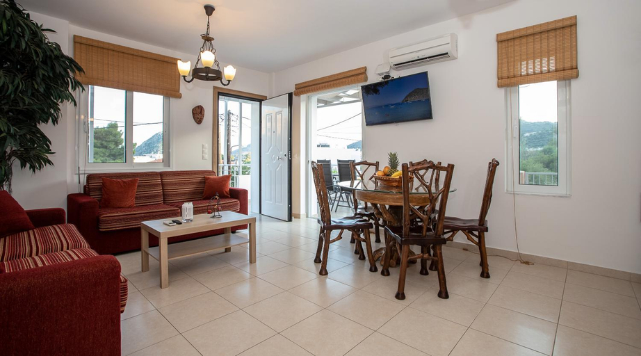 Others 3, Villa Linda, Peloponnese