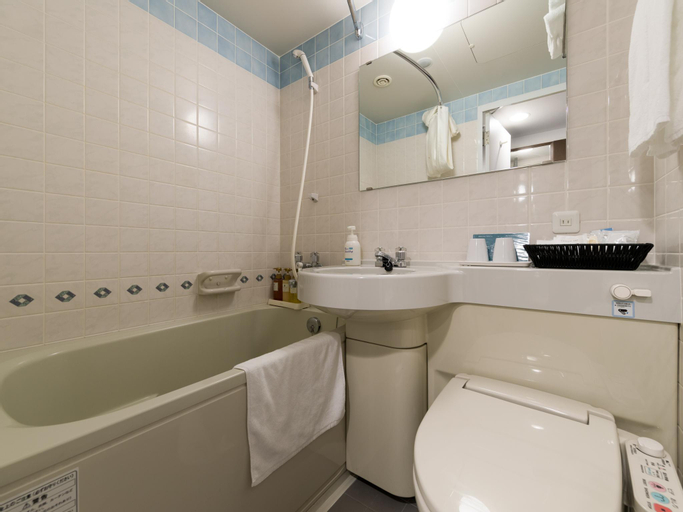 Bathroom 6