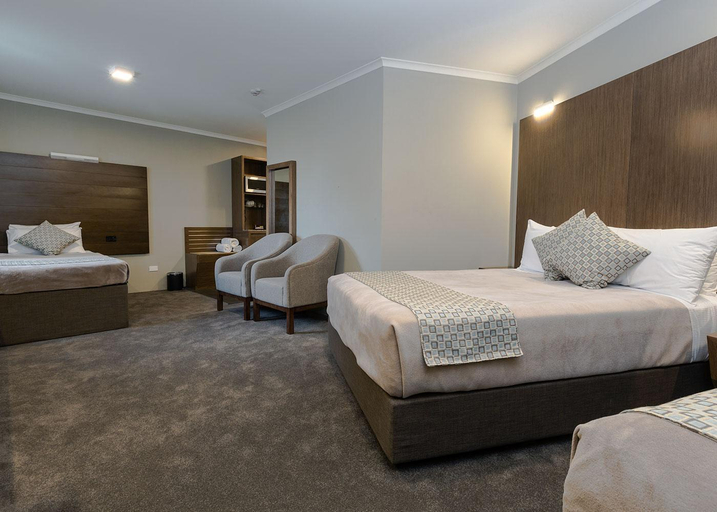 Bedroom 5