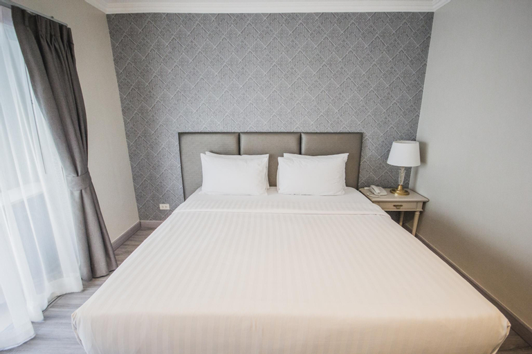 Bedroom 6