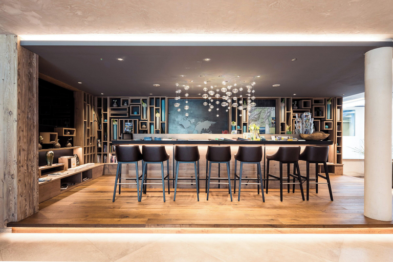 Food & Drinks 5, Quellenhof Luxury Resort Passeier, Bolzano
