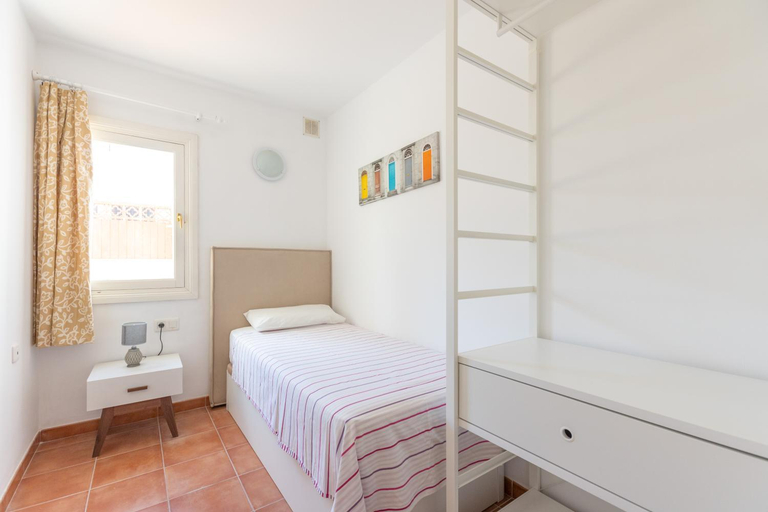 Bedroom 3, Private villa with heated pool & terrace see view, Las Palmas