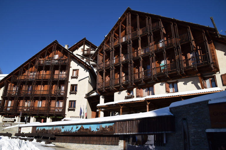 Room 4, Grange Hike Ski - 39D Sestriere, Torino
