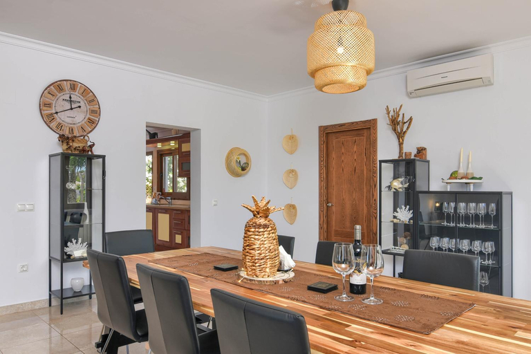 Public Area, Casa de Missy by Aguilarent, Alicante