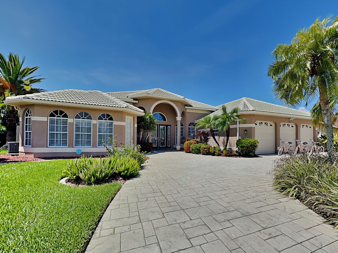 Exterior & Views 2, Coral Coast Villa, Lee