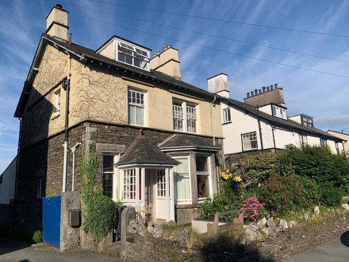 Exterior & Views 1, The Penthouse Bowness Tranquil Loft Jacuzzi Bath & Complimentary Cascades Spa Membership, Cumbria