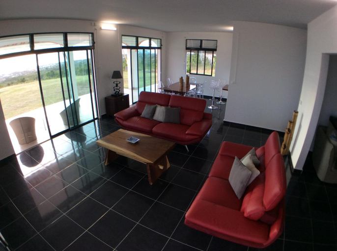 4, OBED, Grand-Bourg
