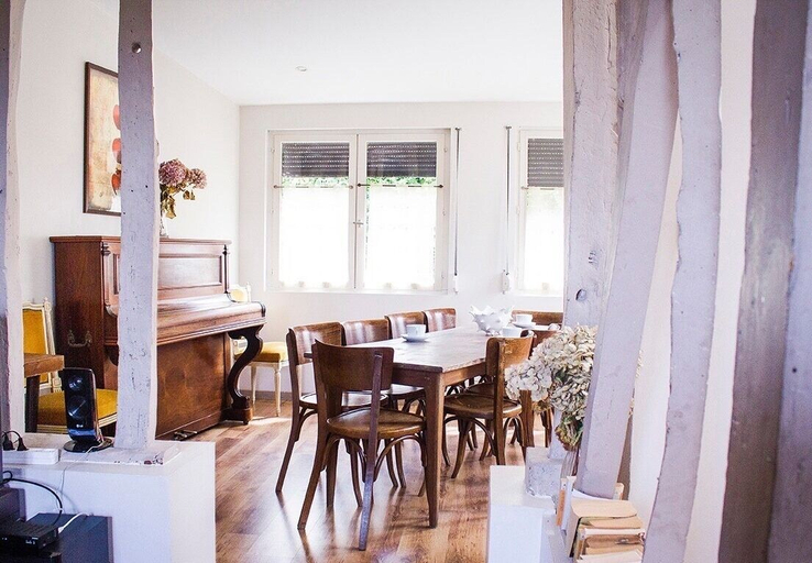 Food & Drinks 4, Cottage d Hamicourt, Somme