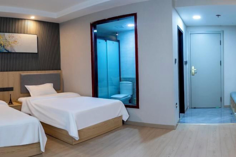 Bedroom 3, Dushanzi Hotel, Karamay