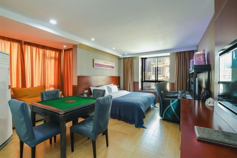 Others 4, The Wall Street Holiday Hotel, Yichun