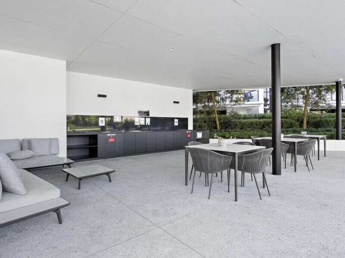 Others 5, Palm Beach Luxury with Hinterland Views, Gold Coast