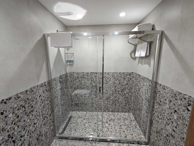 Bathroom 4, Gemlik Pasa Hotel, Gemlik