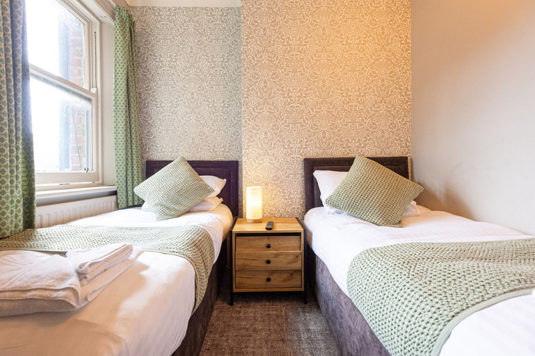 Bedroom 2, The Fox Inn, Redcar and Cleveland