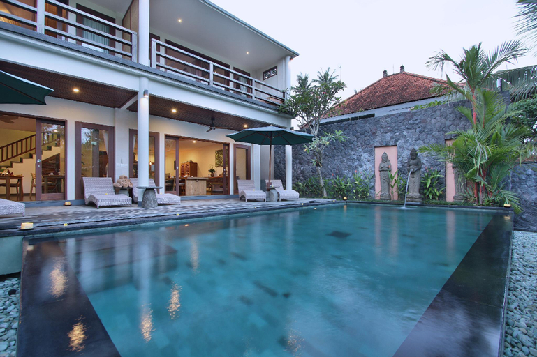 Swimming Pool 6