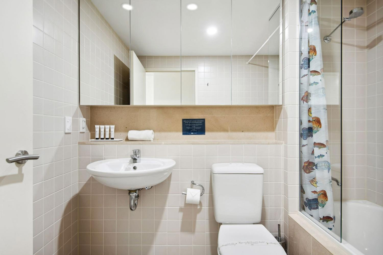 Bedroom 3, Belle Escapes - Beachfront Balcony Glenelg, Adelaide
