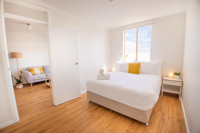 Bedroom 2, Central Fremantle Lifestyle Walk To Markets & Cafe, Fremantle