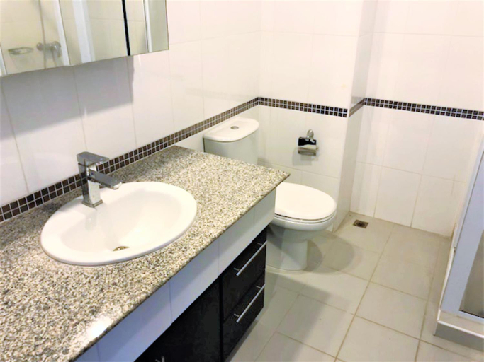 Bathroom 3, Platinum Suites, Thepprasit Road - large top floor studio, Pattaya