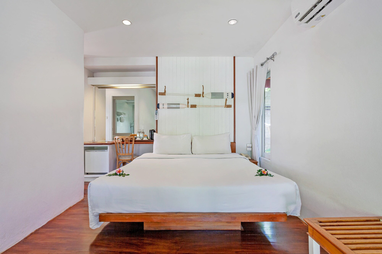 Bedroom 12