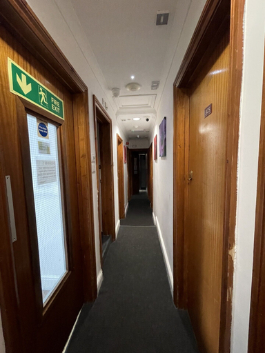 Others 4, Meridiana, London
