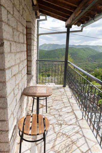 Others 3, Zelinia, Epirus