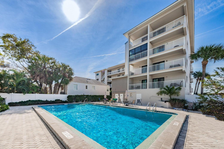 Sport & Beauty 4, Villas of Clearwater Beach - Unit A13, Pinellas