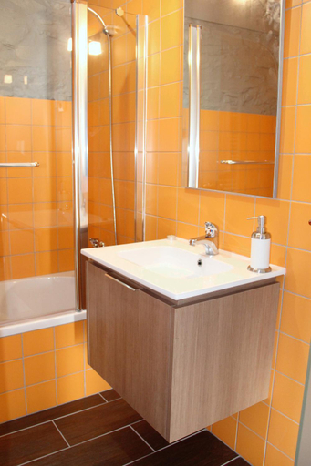 Bathroom 3, Casa do Ferrador, Mirandela