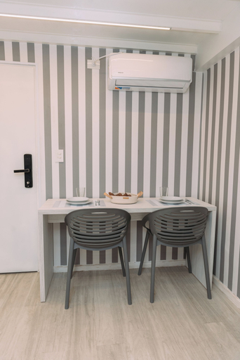 Others 5, Maison Work & Travel 4 - Palermo, Distrito Federal