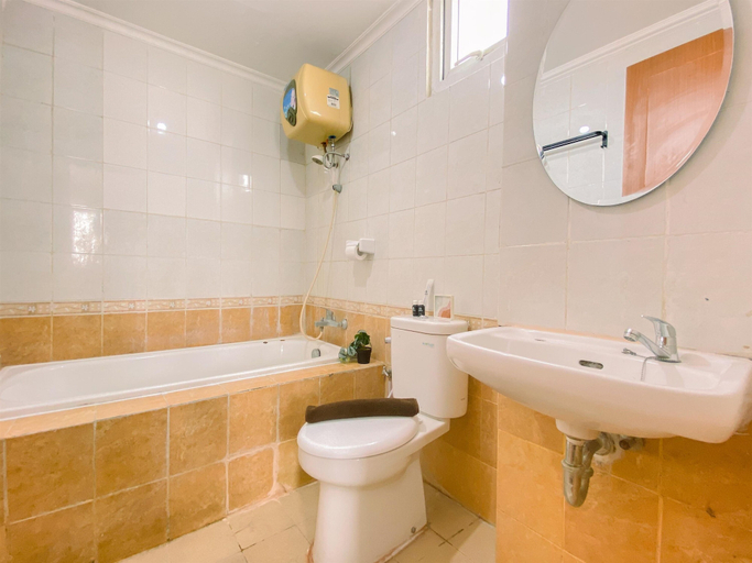Bathroom 5, Restful Studio Grand Palace Kemayoran Apartment (Free Ipl & Utilities), Central Jakarta