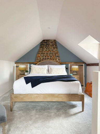 Bedroom 2, The Pear Tree Inn, Suffolk