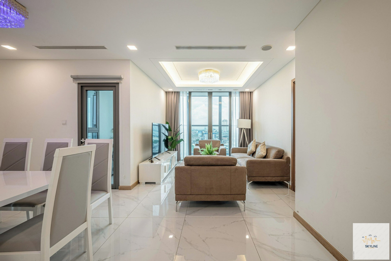 Dining Room 16