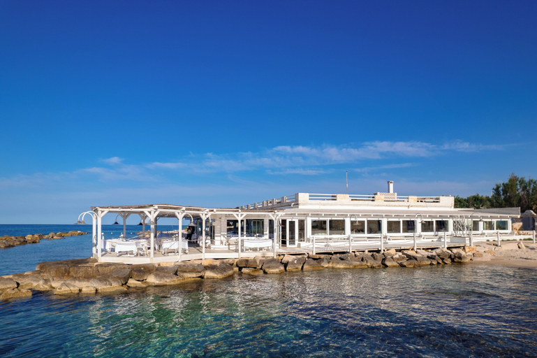 Exterior & Views 2, La Peschiera, Bari