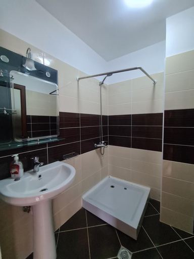 Bathroom 7
