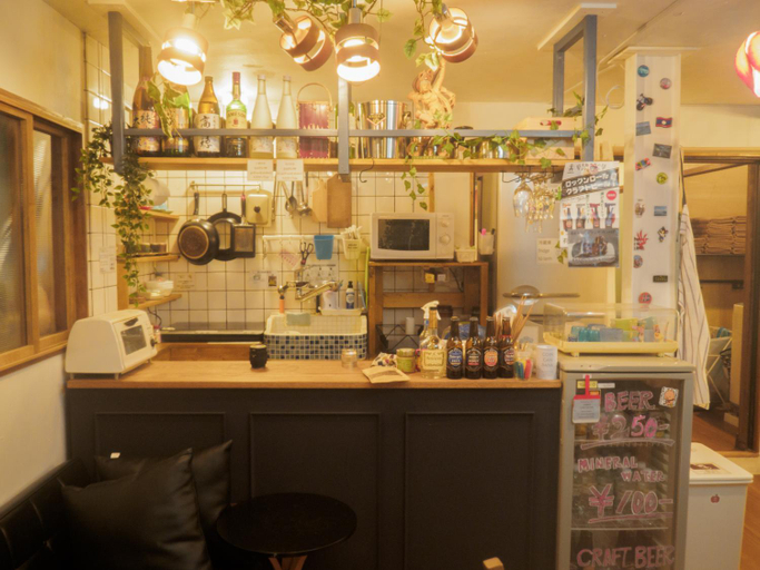 Food & Drinks 5, Hostel Caranashi Osaka Imazato, Osaka