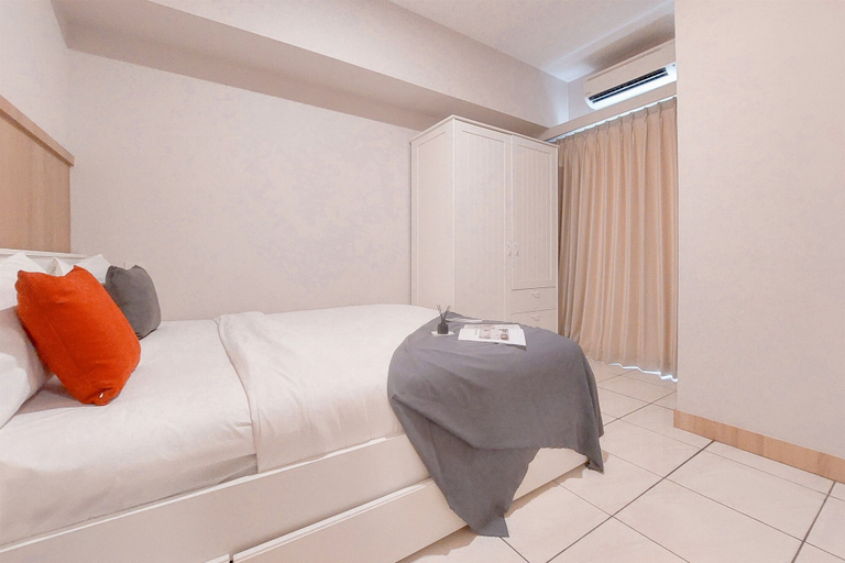 Bedroom 4, Comfort Living 2Br Apartment At M-Town Residence, Tangerang