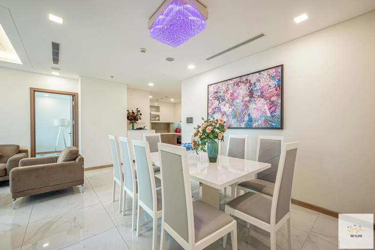 Dining Room 18